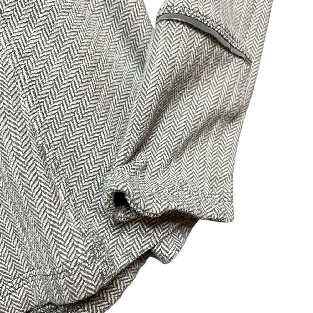 LULULEMON Kanto Catch Me Long Sleeve Top herringbone Size 8 - Picture 13 of 13